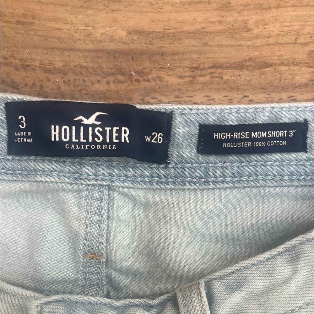 Hollister High Rise Mom 3” Distressed Short - Picture 3 of 6